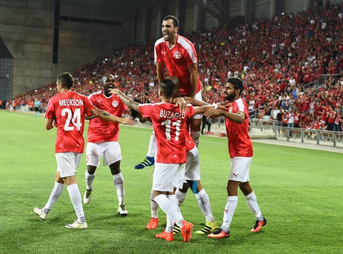 Hapoel Beer Sheva football match atmosphere