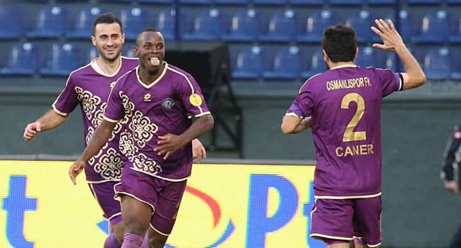 Osmanlispor football match atmosphere
