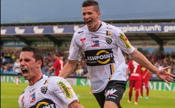 Stimmung beim Fußballspiel von SCR Altach