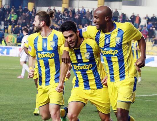 Panetolikos football match atmosphere