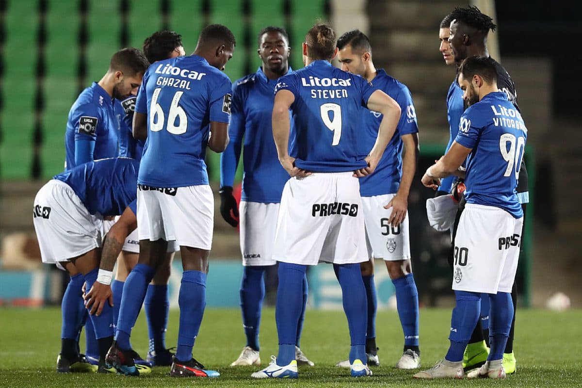CD Feirense football match atmosphere