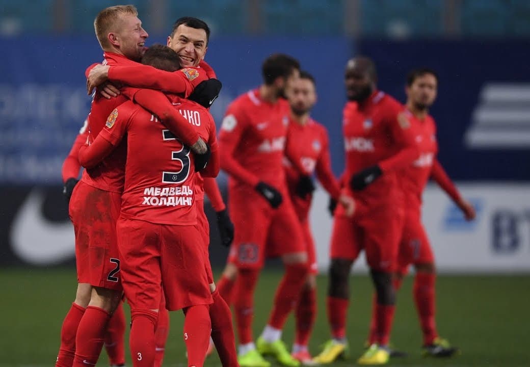FC Yenisey – jalkapallo-ottelun tunnelma