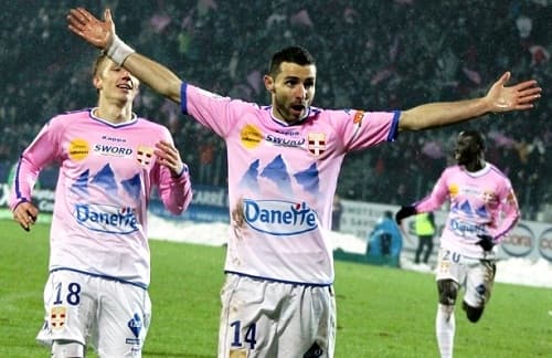 Evian – jalkapallo-ottelun tunnelma