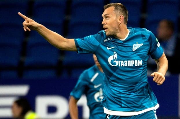 Zenit Saint Petersburg football match atmosphere