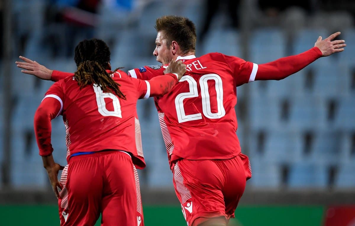 Stemning til en Luxembourg-fodboldkamp