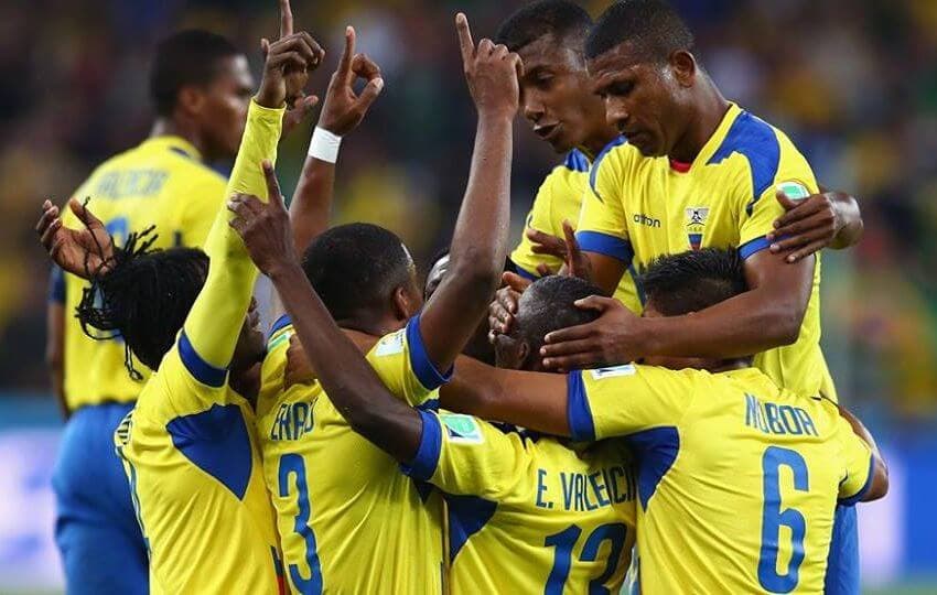 Sfeer bij een voetbalwedstrijd van Ecuador