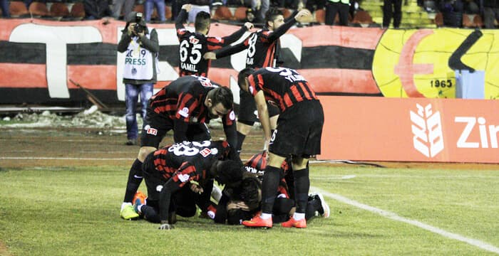 Eskisehirspor football match atmosphere