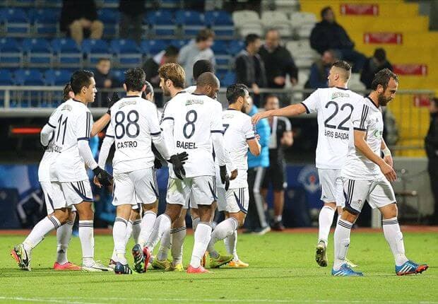 Kasimpasa Spor Kulubu – jalkapallo-ottelun tunnelma