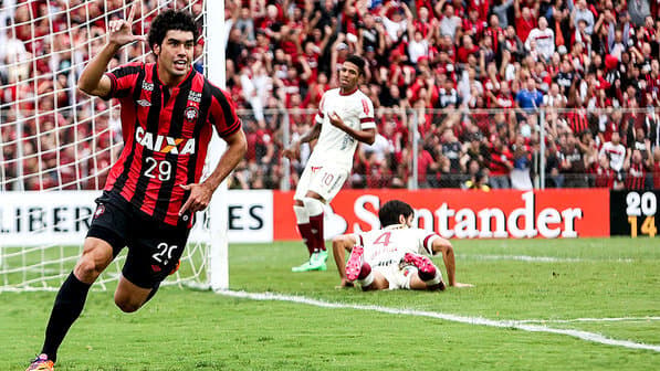 Athletico Paranaense football match atmosphere