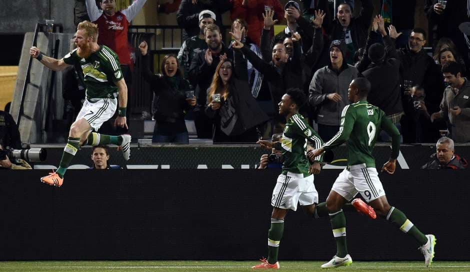 Atmosfera di una partita di calcio di Portland Timbers