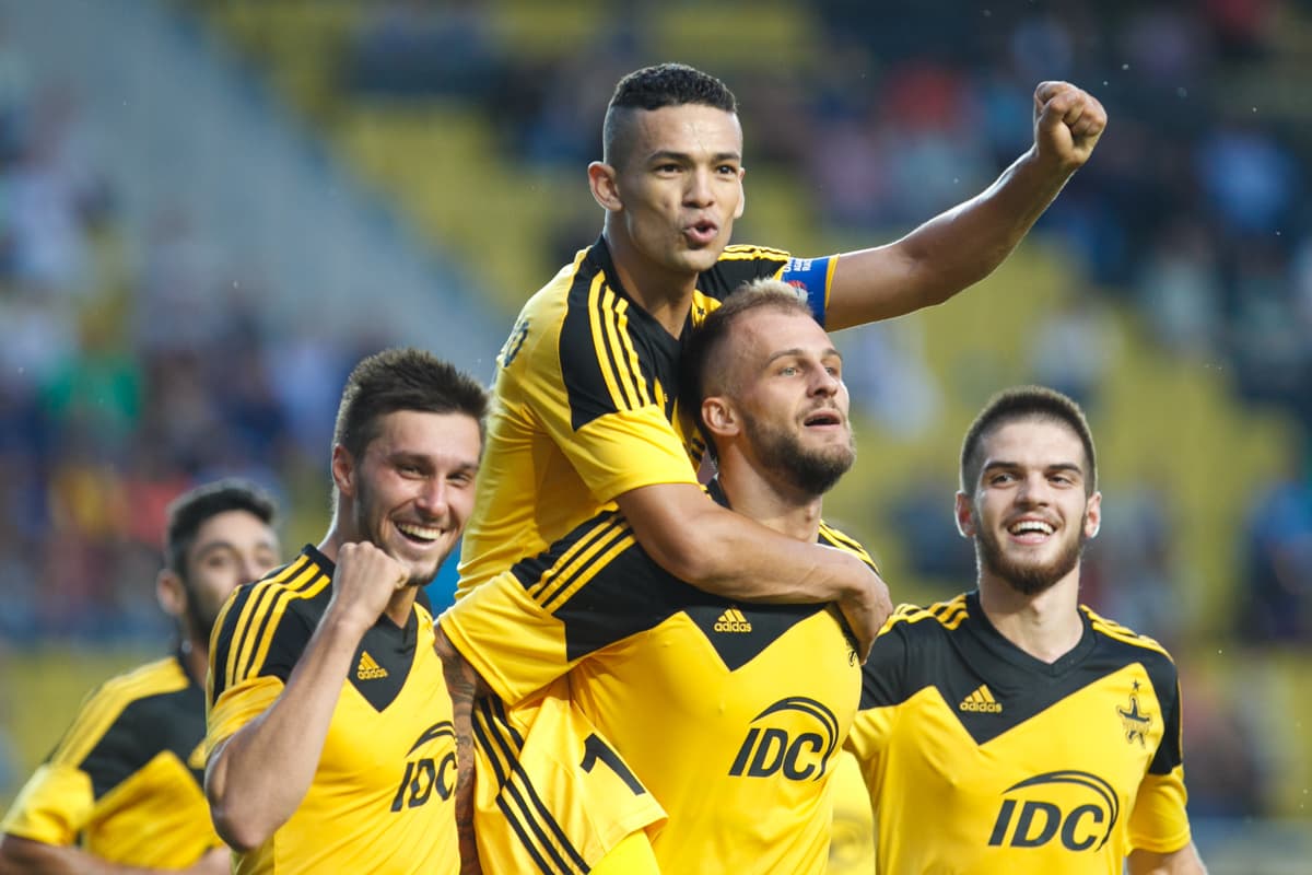 Ambiente en un partido de fútbol de FC Sheriff Tiraspol