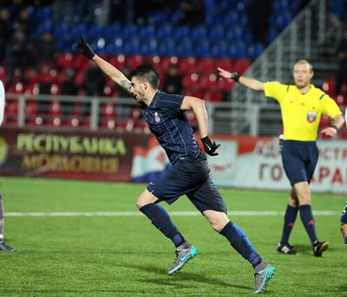 Mordovia Saransk football match atmosphere