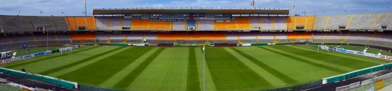 Stade Stadio Via del Mare