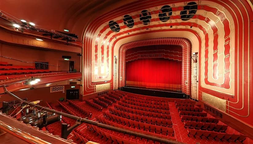 New Theatre Oxford stadium