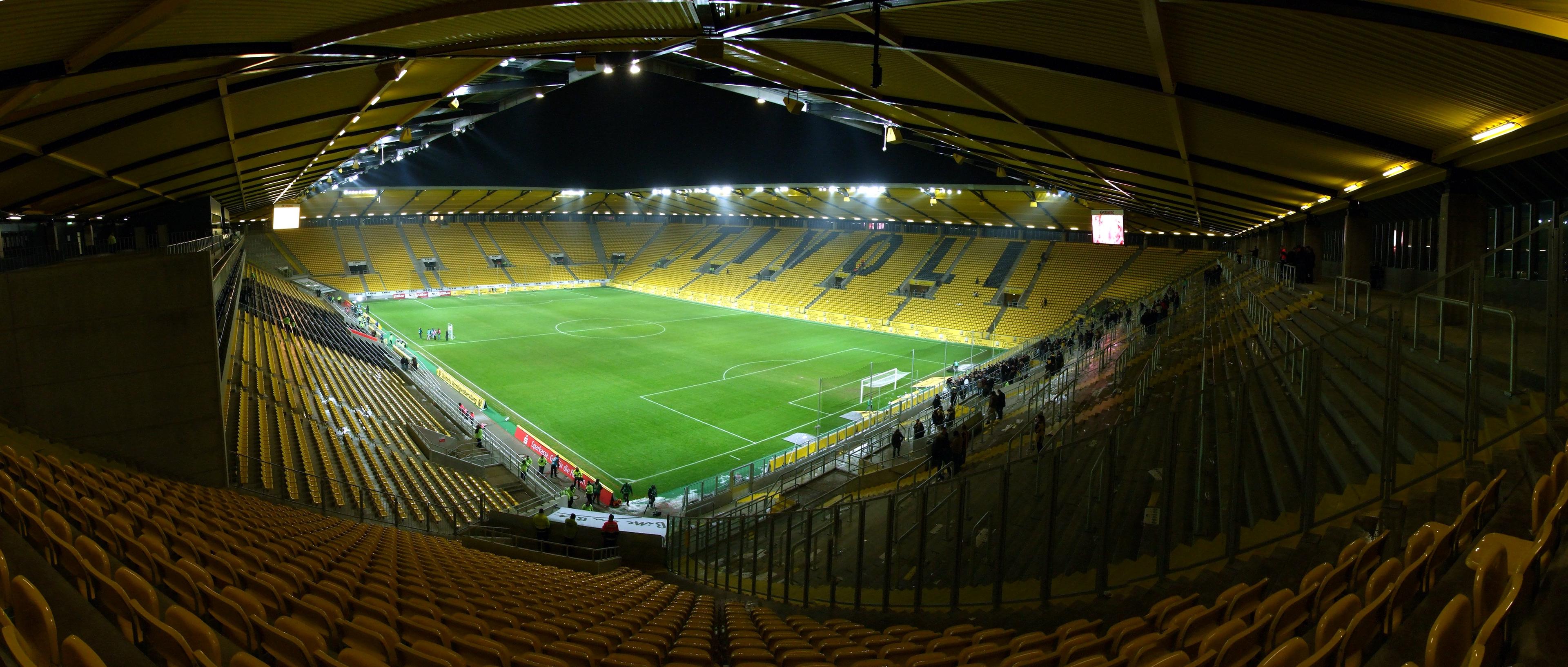 estadio New Tivoli