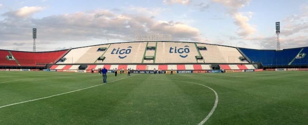 Estadio Defensores del Chaco stadium