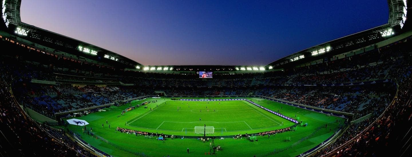 estadio Nissan Stadium