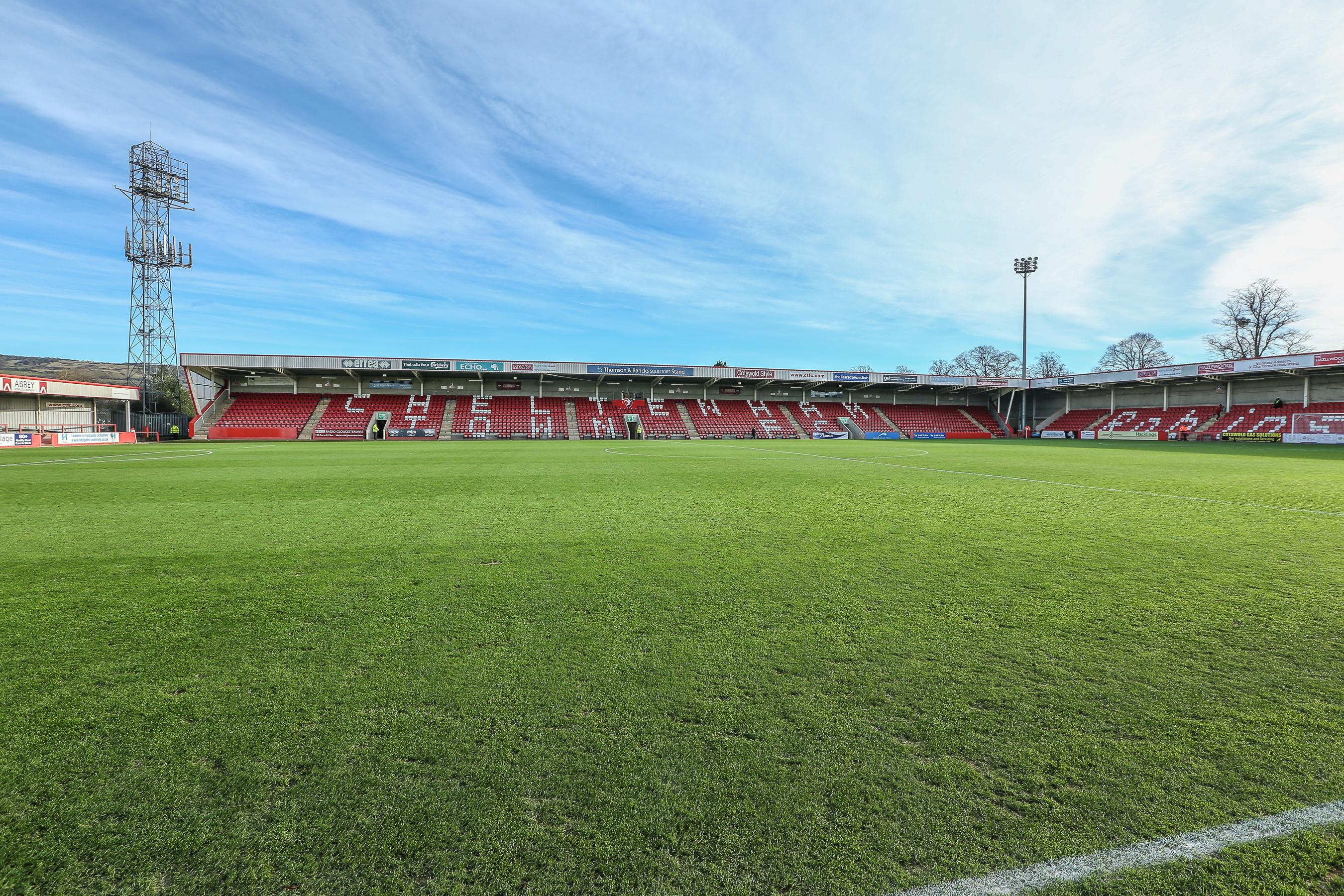 Whaddon Road – stadion