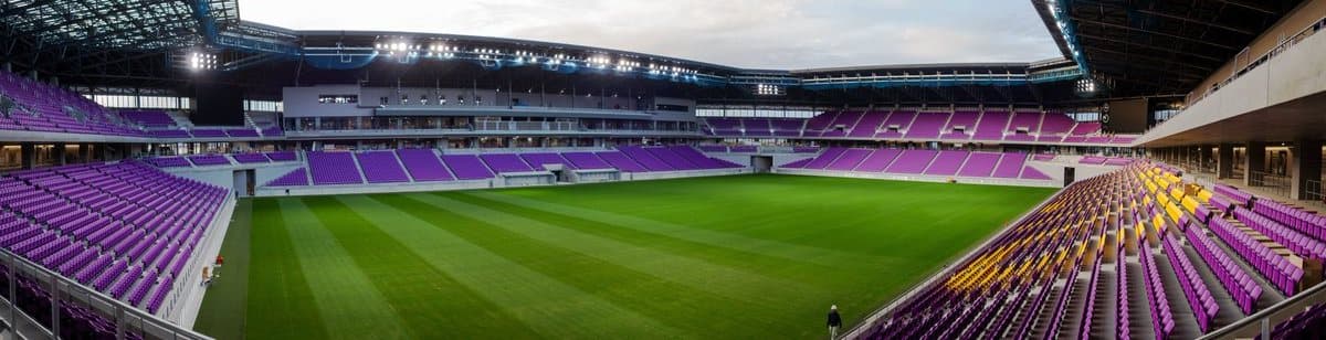 Sanga Stadium by Kyocera stadium
