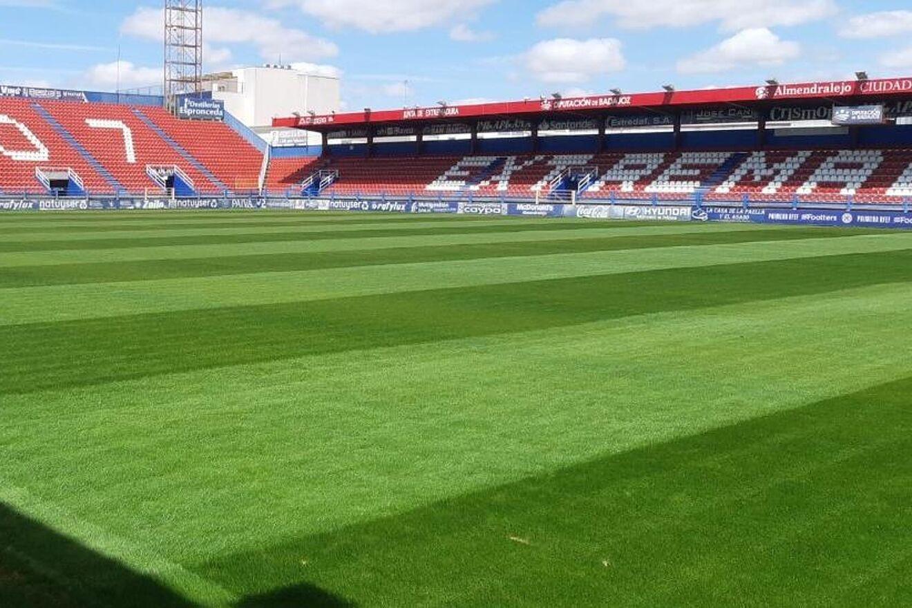 Estadio Municipal de Santa Amalia, Santa Amalia