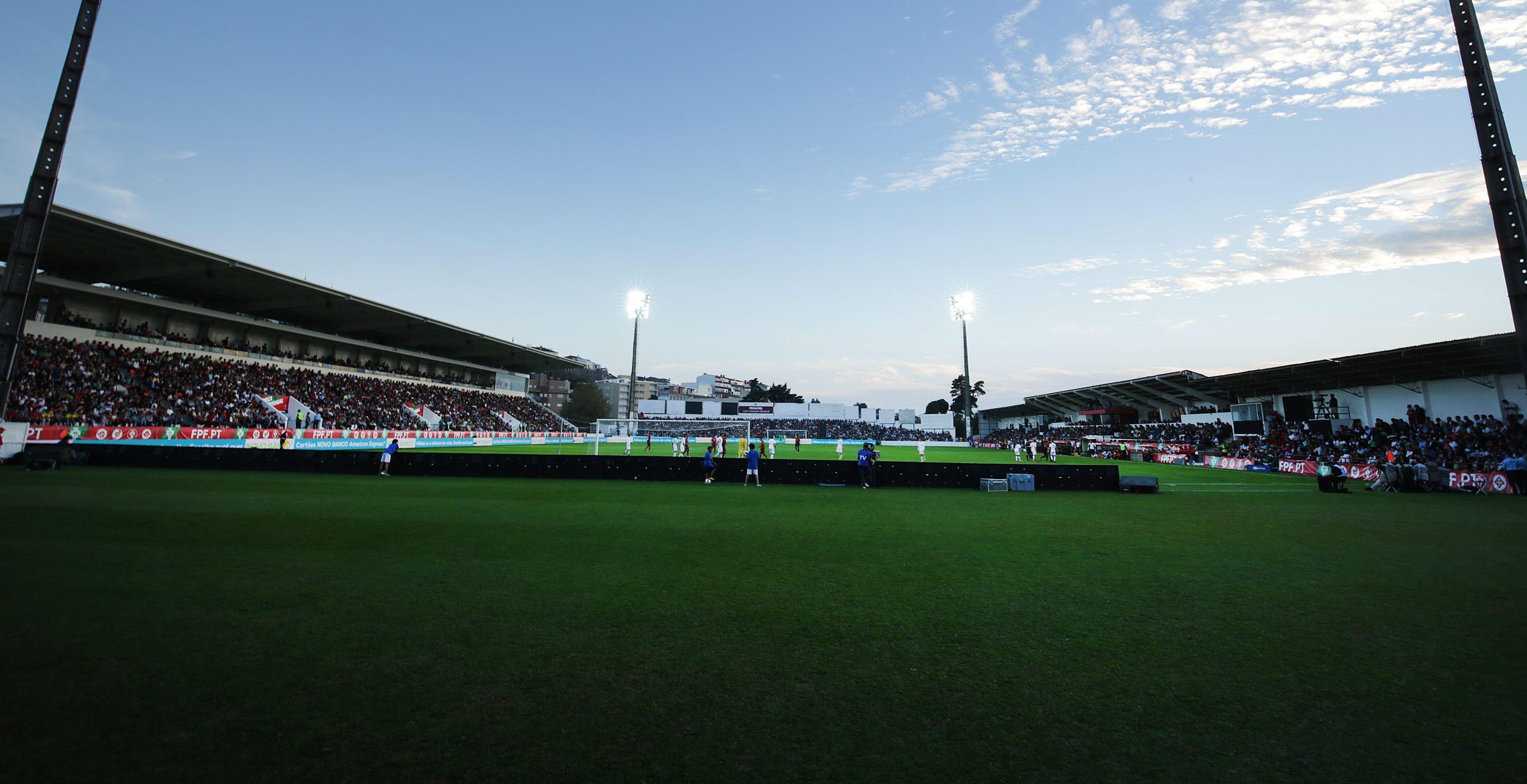 Estadio Municipal 25 de Abril stadium