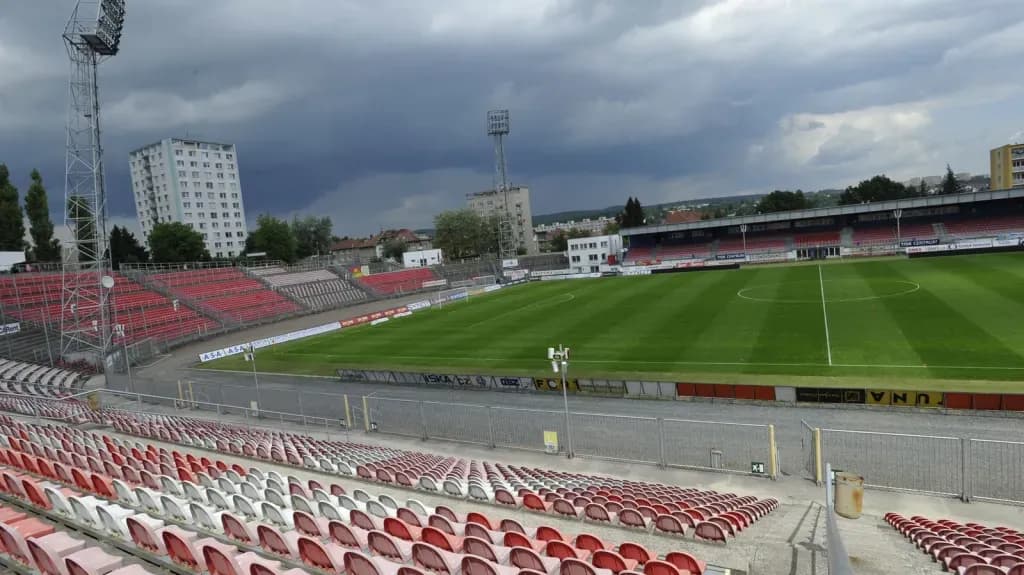 Mestsky fotbalovy stadion Srbska stadium
