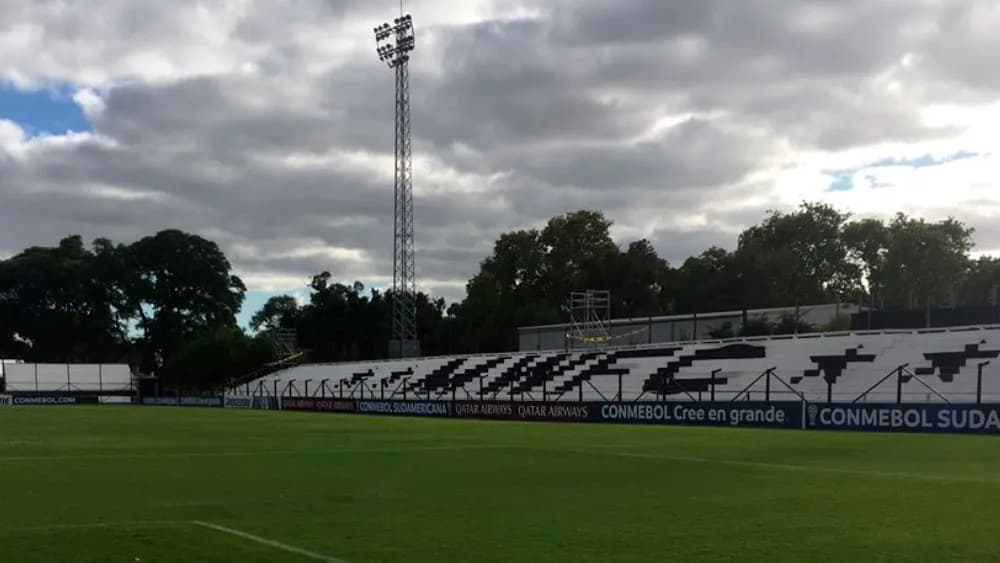 Alfredo Victor Viera Park Stadium stadium