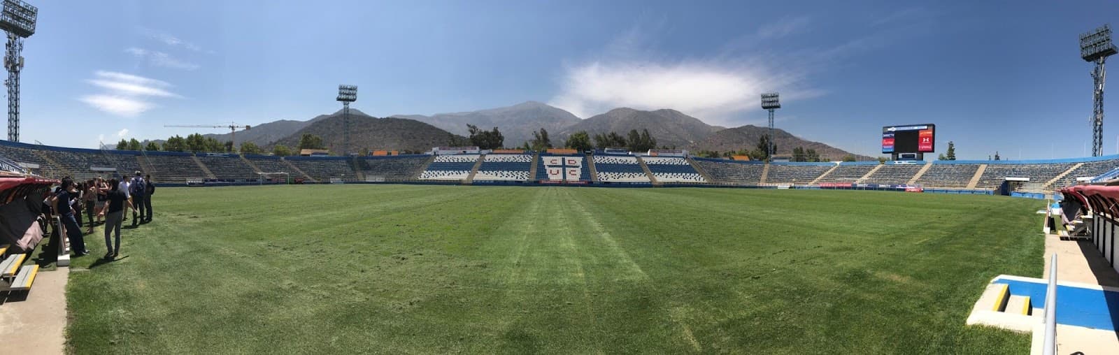 Estadio San Carlos de Apoquindo stadium